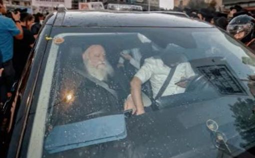 Гольдконпф: На меня не нападали. Камни бросали в машину, не в меня