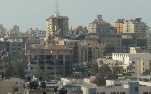 Жители Газы разграбили грузовики с помощью, десятки ранены в давке