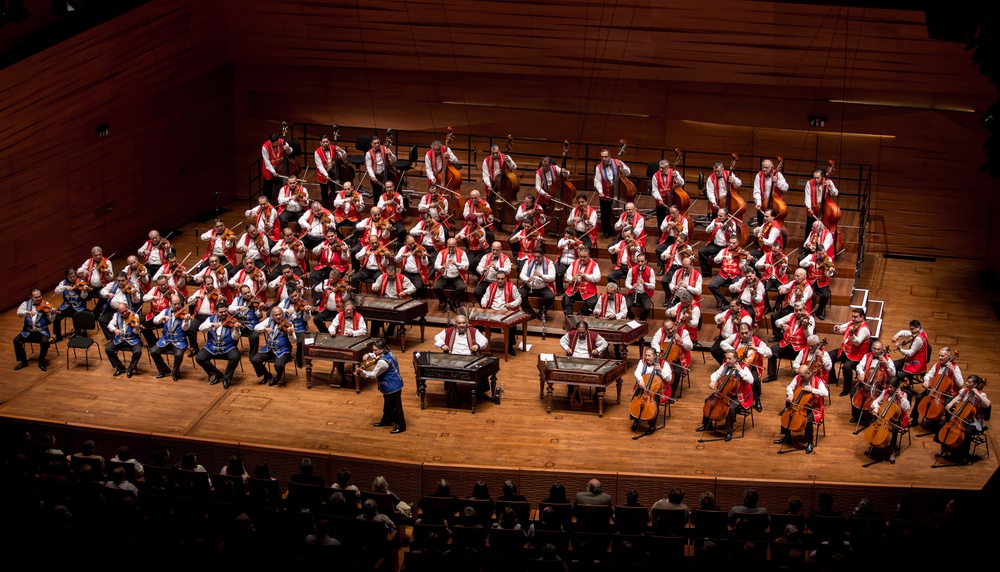 Впервые в Израиле! Будапештский цыганский симфонический оркестр и Майк Бурштейн