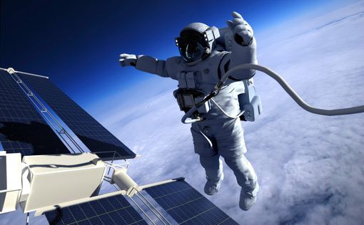 NASA покажет выход российских космонавтов в открытый космос