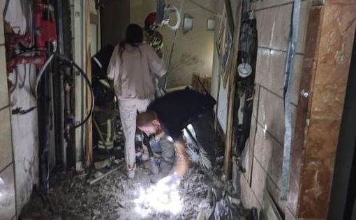 У входа в пентхаус бизнесмена взорвалась бомба, соседям не повезло