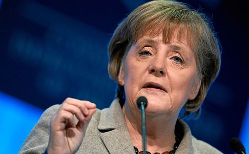Меркель хотят отправить в отставку 40% жителей ФРГ
