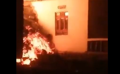 Извержение вулкана в Конго: лава добралась до домов