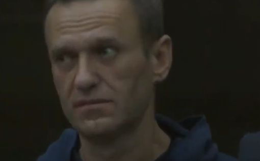 Навальному отказали в снятии с учета как склонного к побегу