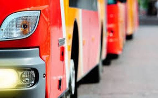 С сегодняшнего дня в автобусах можно расплачиваться кредитной картой