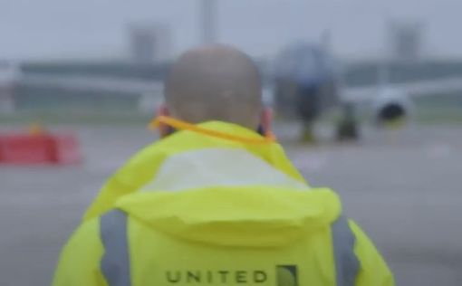 Десятки ультраортодоксов - без масок на рейсе из Нью-Йорка