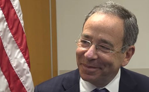 "Сам жми на тормоза". Ответ американскому послу